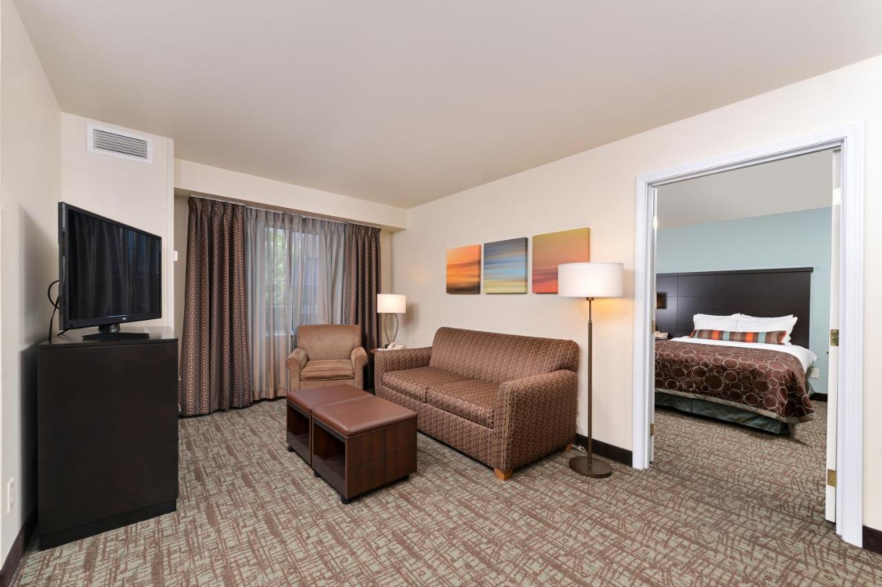 Staybridge Suites Sioux Falls At Empire Mall By Ihg Εξωτερικό φωτογραφία