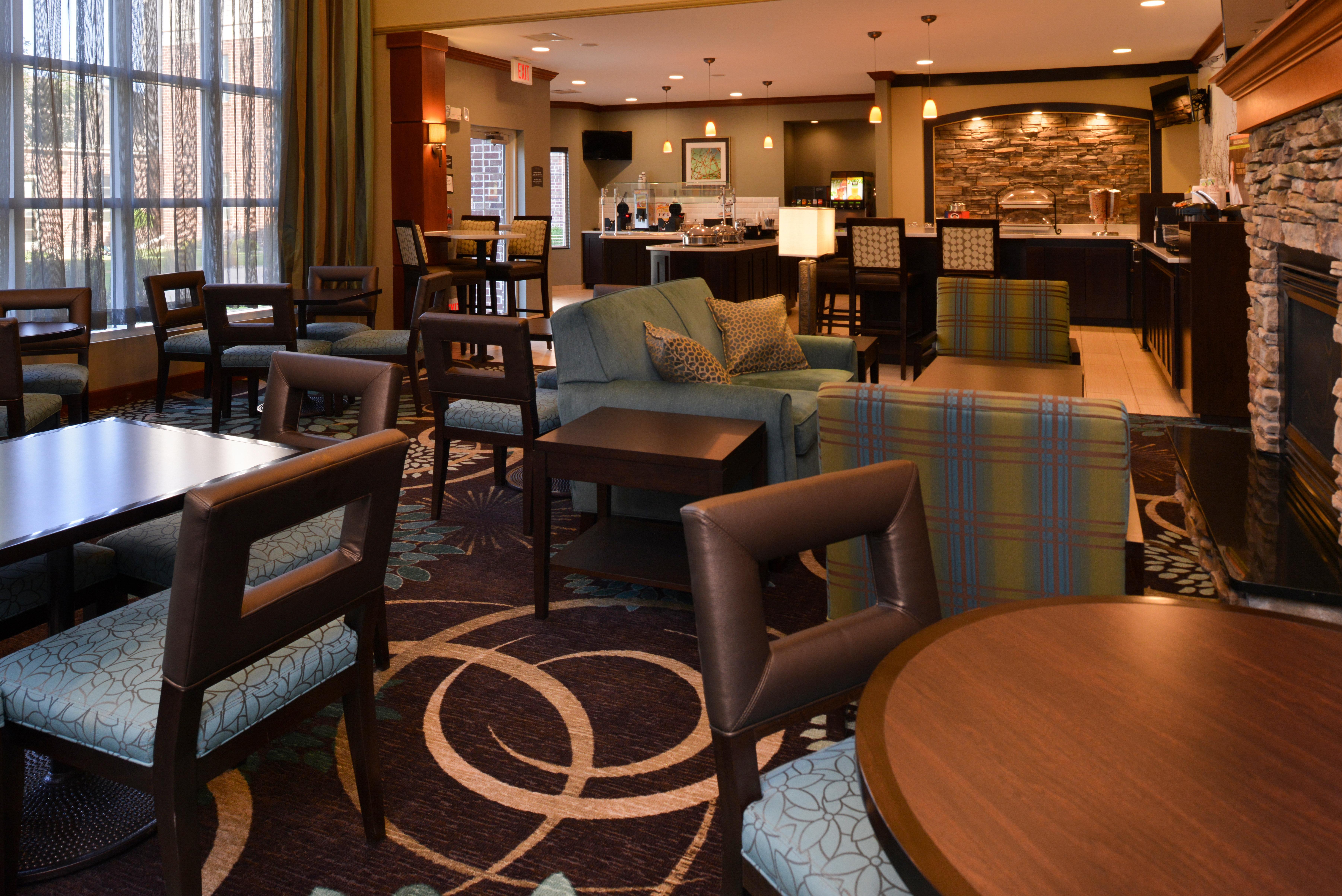 Staybridge Suites Sioux Falls At Empire Mall By Ihg Εξωτερικό φωτογραφία
