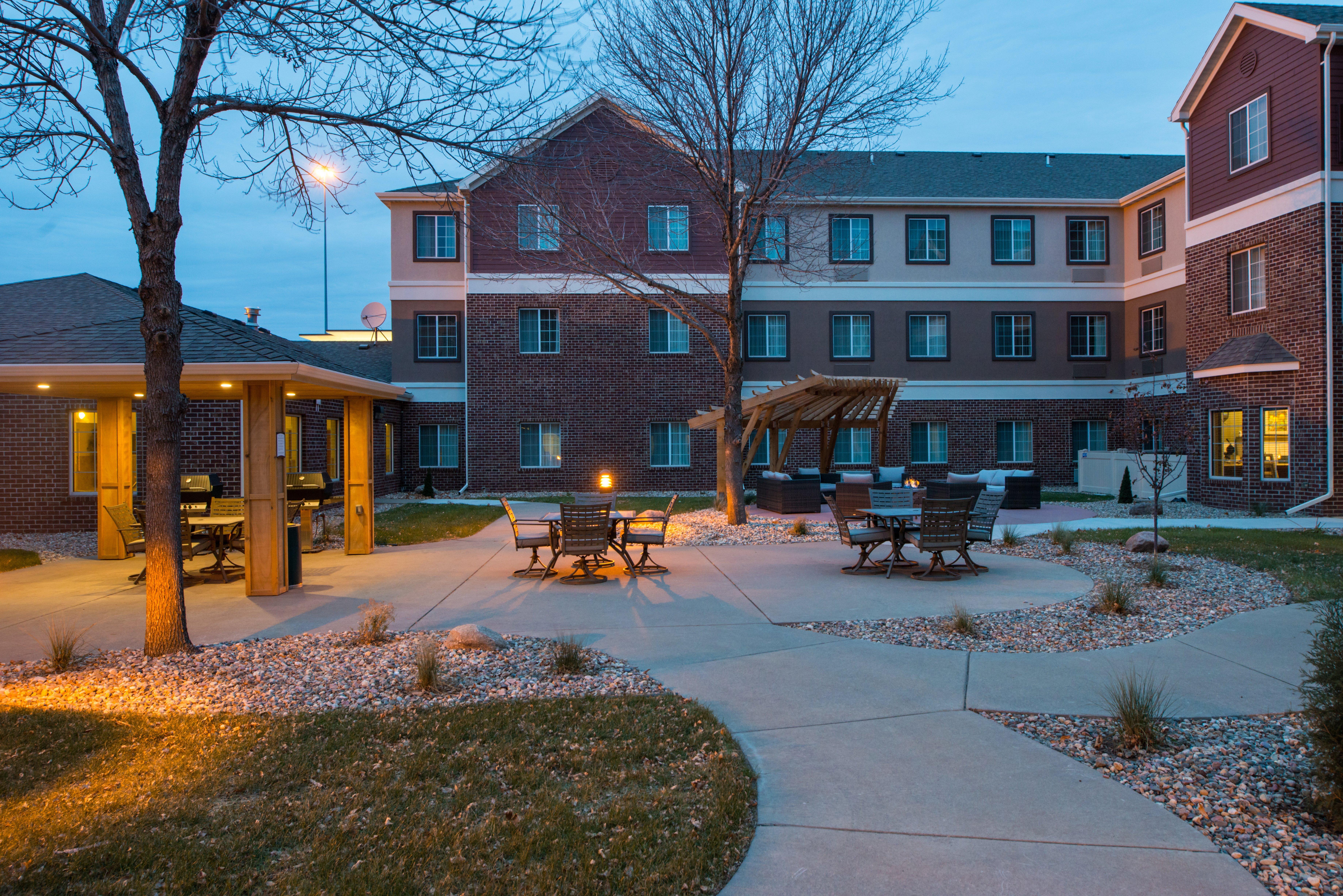 Staybridge Suites Sioux Falls At Empire Mall By Ihg Εξωτερικό φωτογραφία