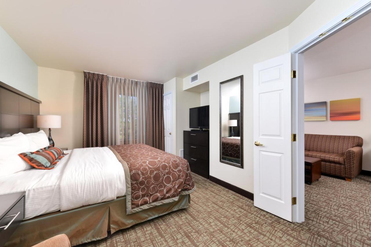 Staybridge Suites Sioux Falls At Empire Mall By Ihg Εξωτερικό φωτογραφία